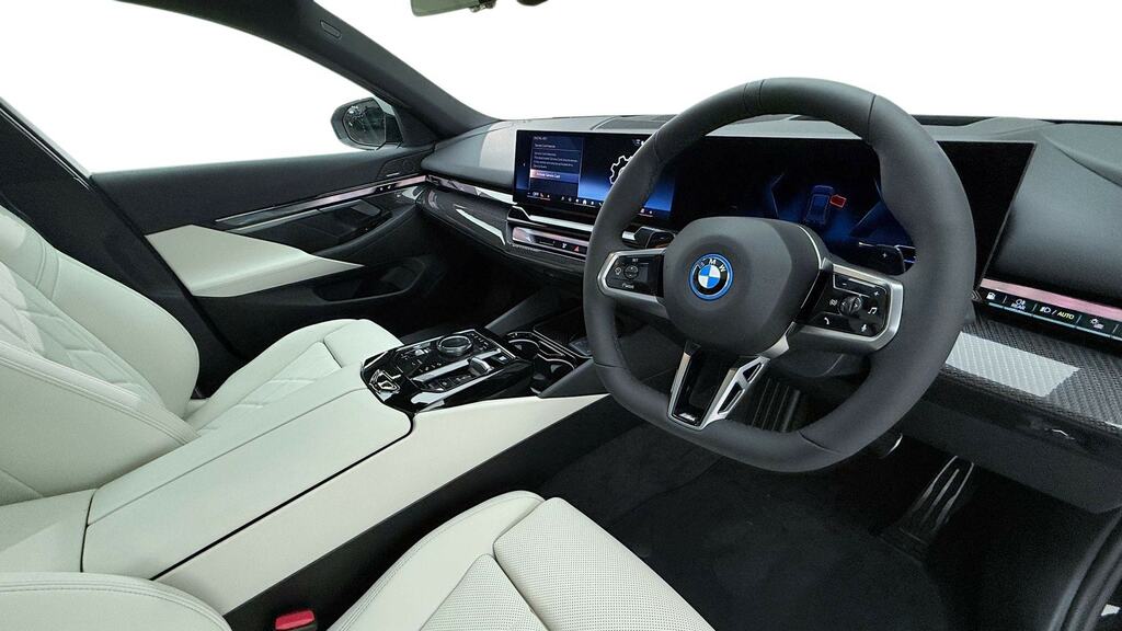 BMW 5 Series 550E Xdrive M Sport Pro Tech Plus YS26MBY Black #6