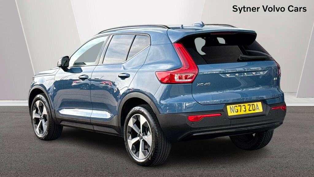Volvo XC40 2.0 B3p Ultimate Dark NG73ZDA Blue #2