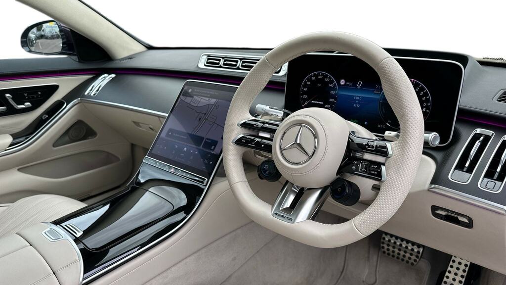 Mercedes-Benz S Class S63 4Matic Amg E Performance Touring Mct Red #3