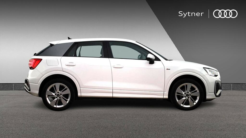 Audi Q2 35 Tfsi S Line CY23GGF White #4