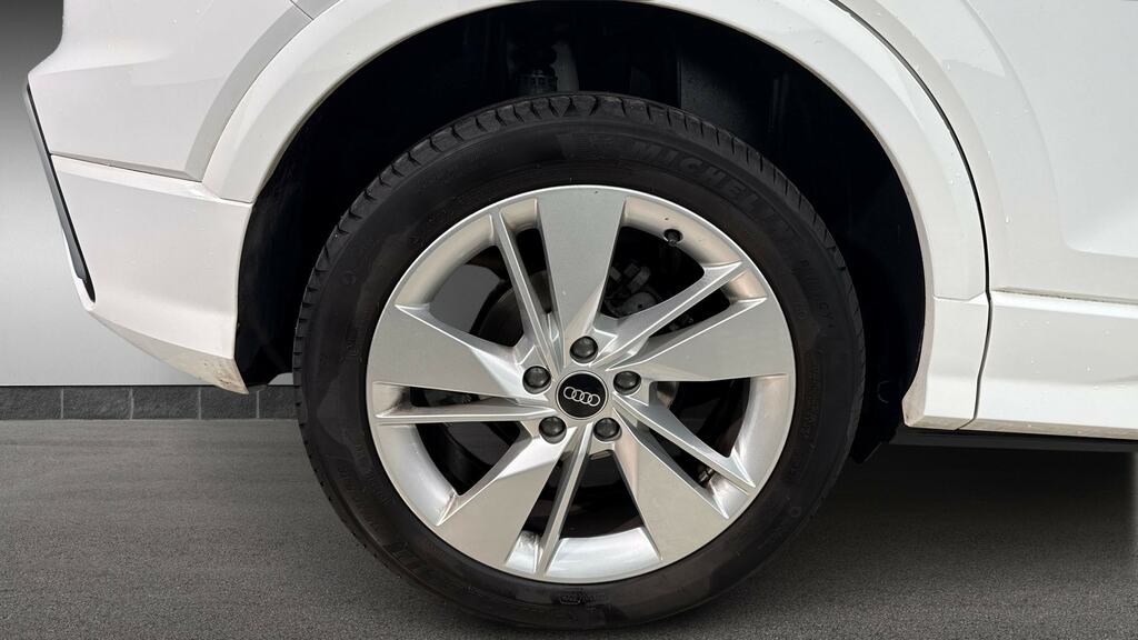 Audi Q2 35 Tfsi S Line CY23GGF White #5