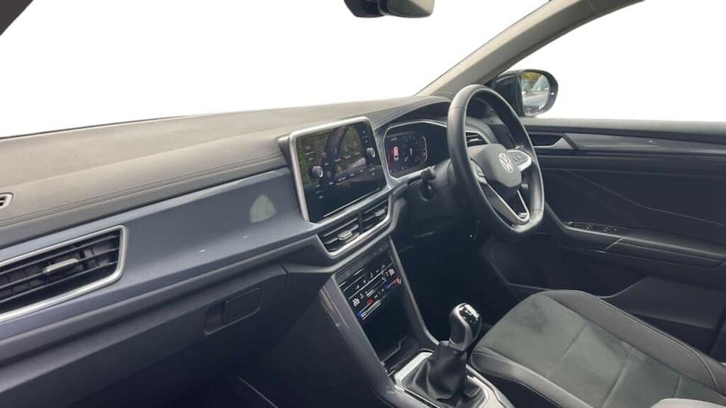 Volkswagen T-Roc 1.0 Tsi Style CX23PYH Black #2