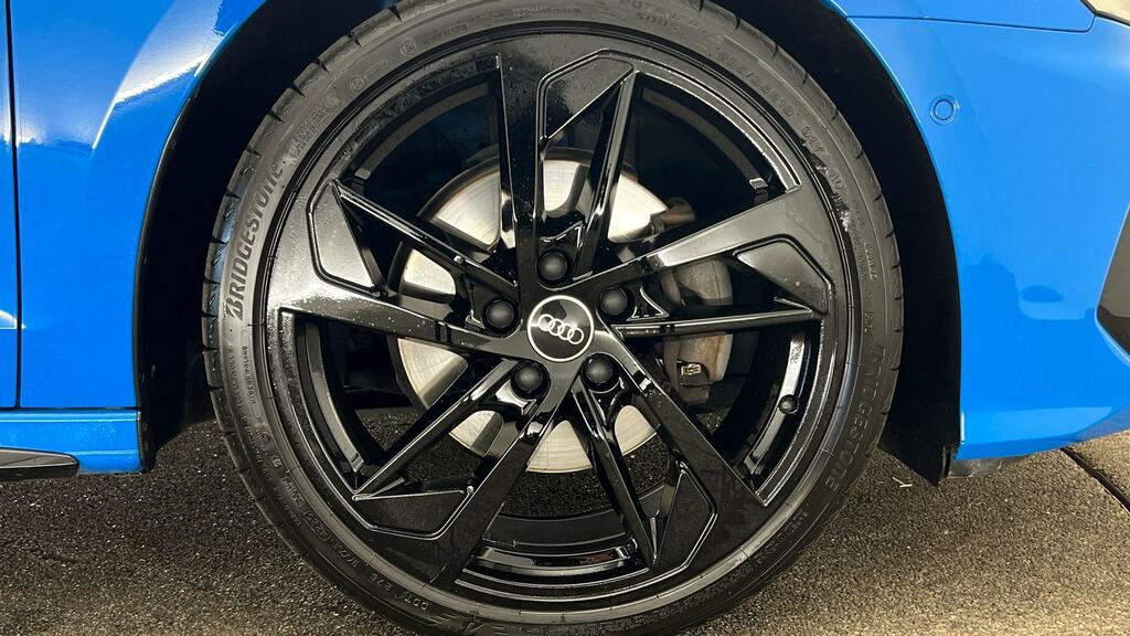 Audi A3 35 Tdi Edition 1 S Tronic Comfortsound RJ23OKE Blue #5