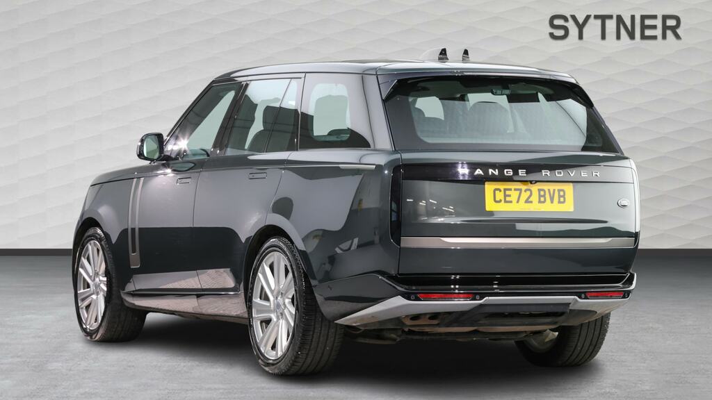 Land Rover Range Rover 3.0 D350 Hse CE72BVB Green #2