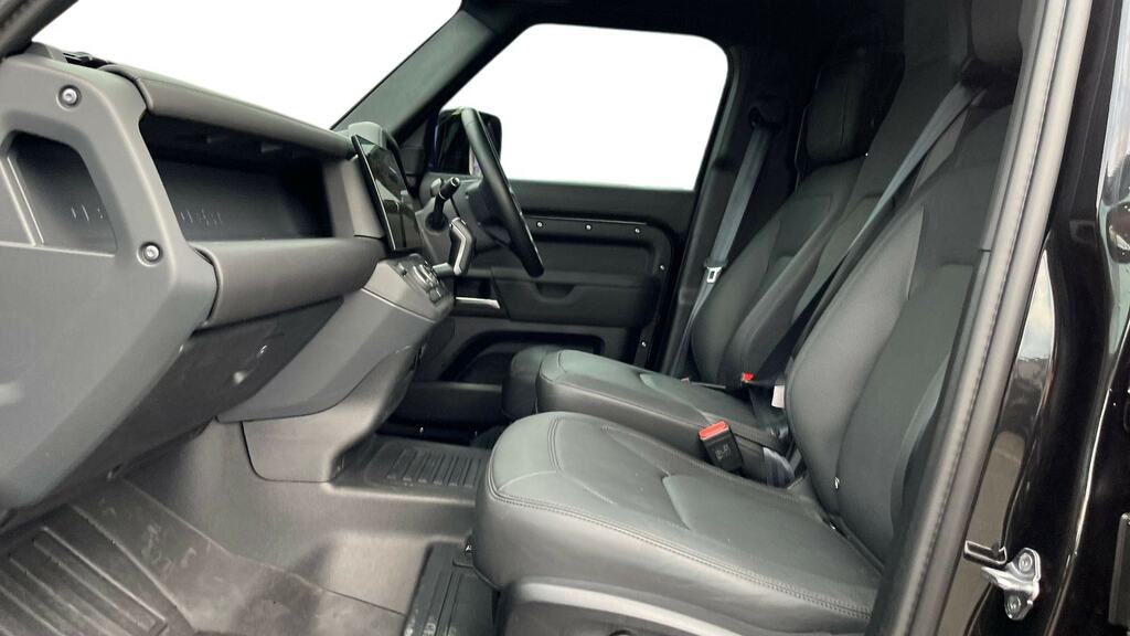 Land Rover Defender 110 3.0 D350 Hard Top X-dynamic Hse 3 Seat MX26WTJ Black #3