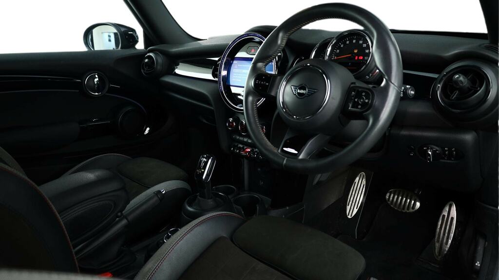 Mini Hatch 1.5 Cooper Sport Comfort Pack EF22OSP Black #6