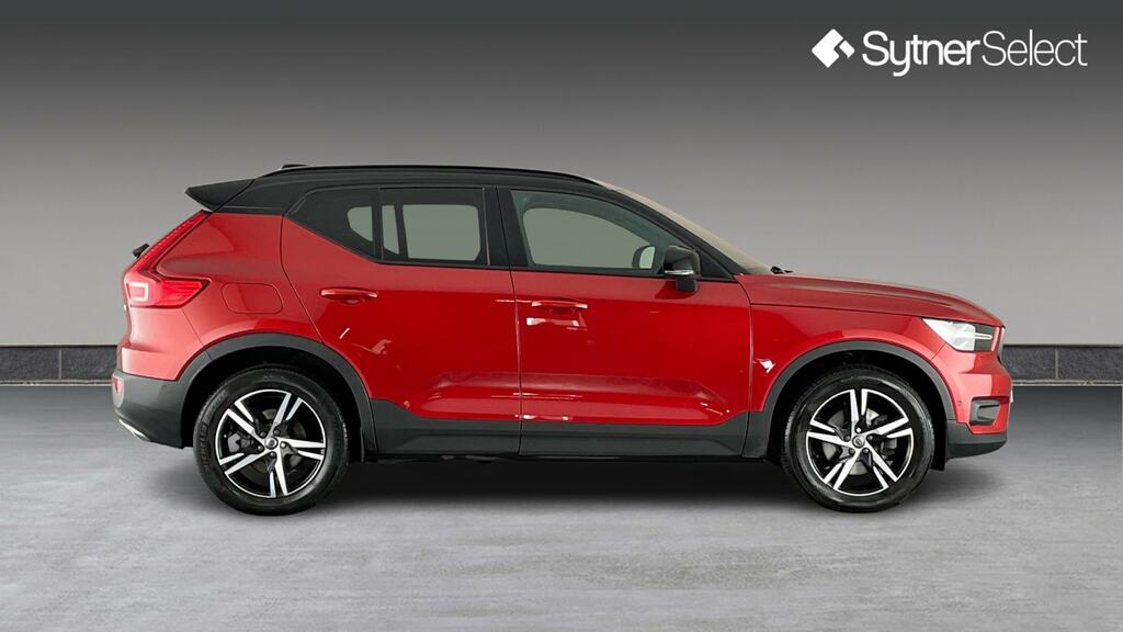 Volvo XC40 2.0 T5 R Design Awd Geartronic KV20WYY Red #3
