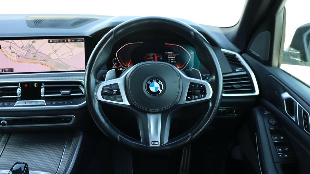 BMW X5 Xdrive30d M Sport Tech Pack YC69SYF White #5