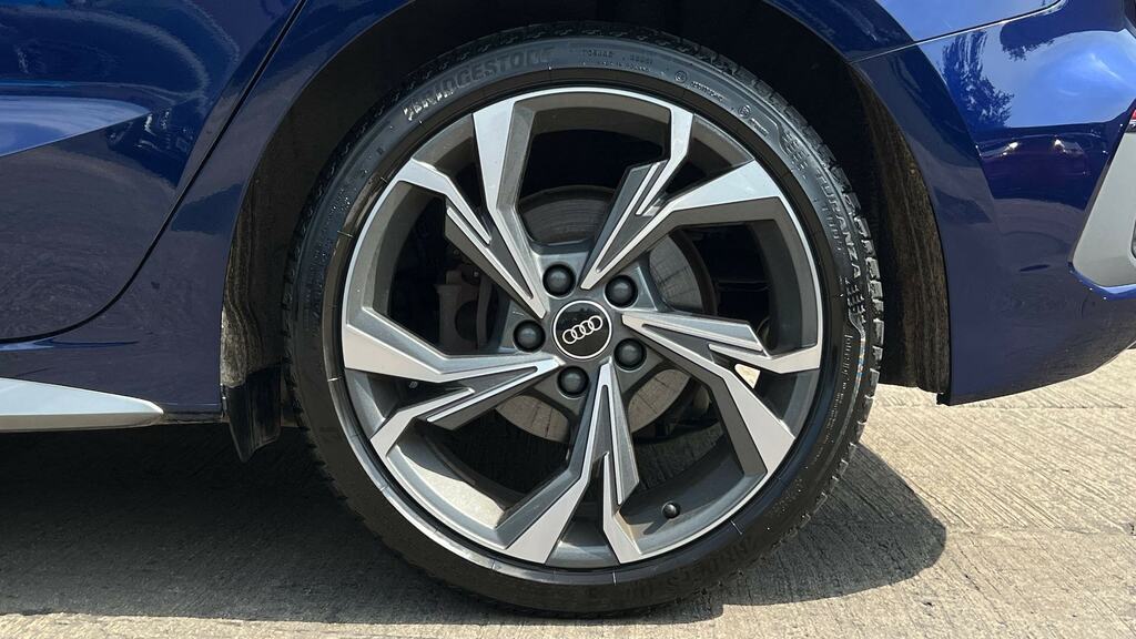 Audi A3 35 Tfsi S Line S Tronic YG23VUW Blue #5