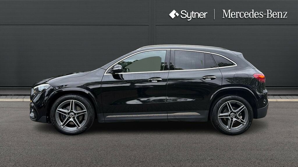 Mercedes-Benz GLA Class Gla 200 Amg Line Executive Black #4