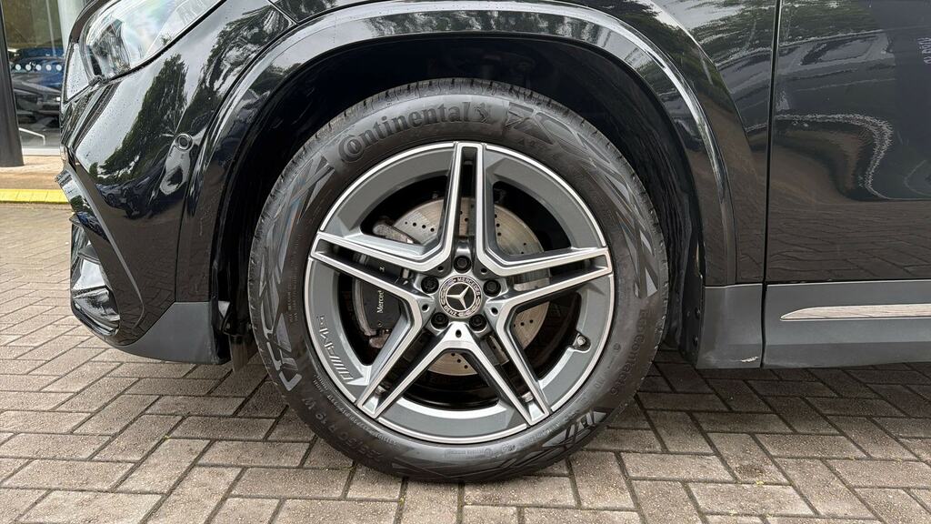 Mercedes-Benz GLA Class Gla 200 Amg Line Executive Black #5