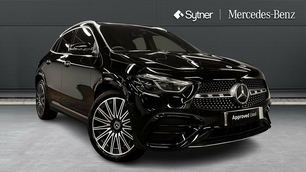 Mercedes-Benz GLA Class Gla 220D 4Matic Amg Line Premium Plus Black