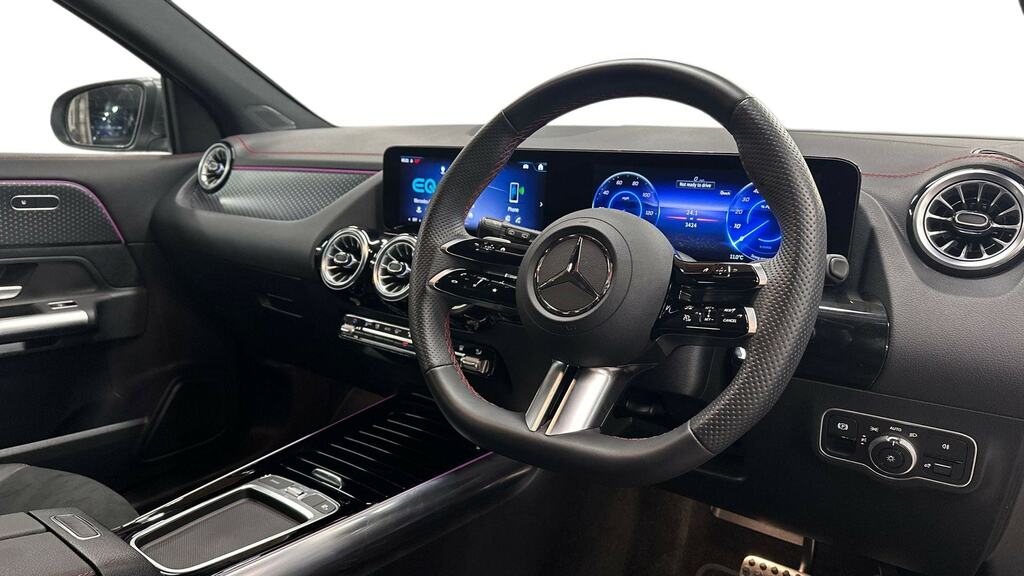 Mercedes-Benz EQA Eqa 300 4M 168Kw Amg Line Executive 66.5Kwh At Grey #3