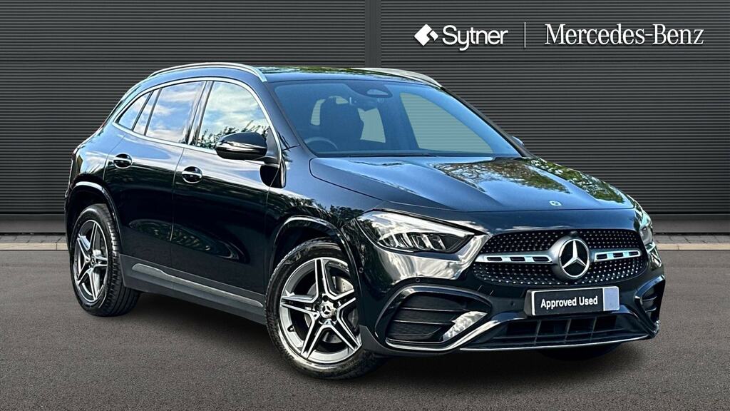 Mercedes-Benz GLA Class Gla 200 Amg Line Executive Black