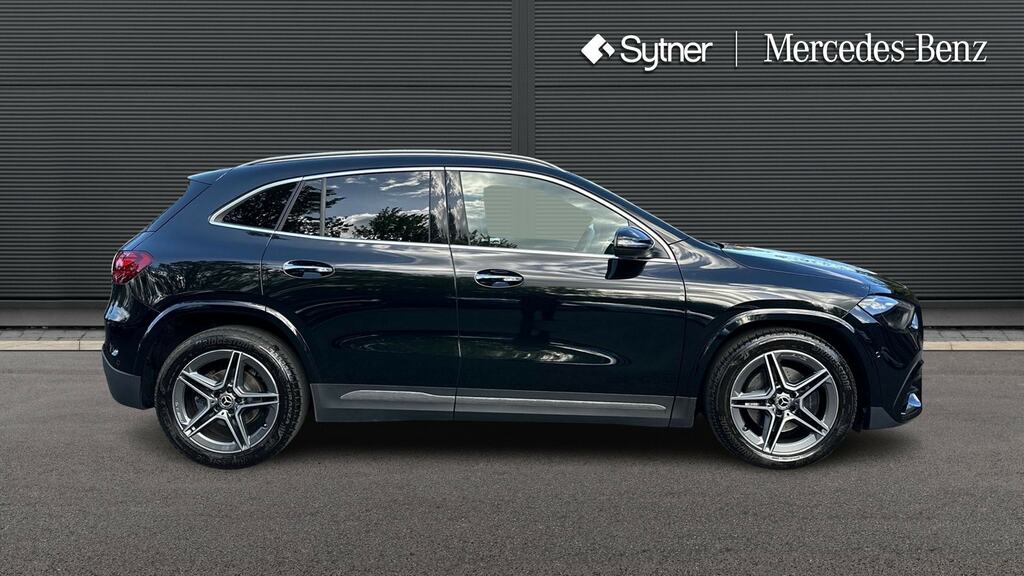 Mercedes-Benz GLA Class Gla 200 Amg Line Executive LG24JRX Black #4