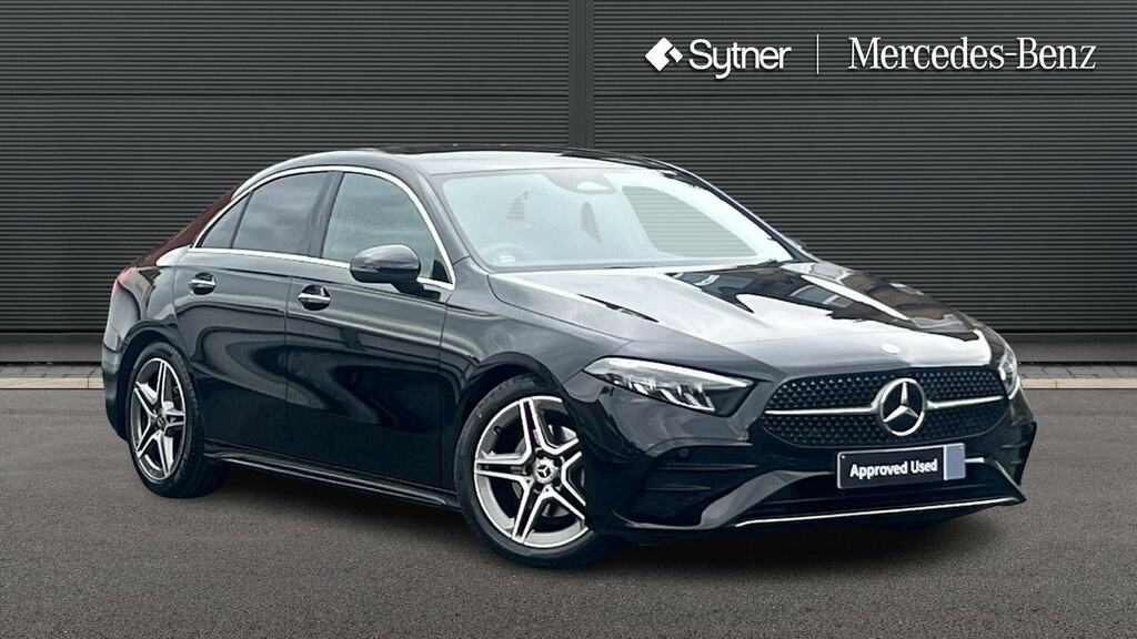 Mercedes-Benz A Class A200 Amg Line Premium LM73UMD Black