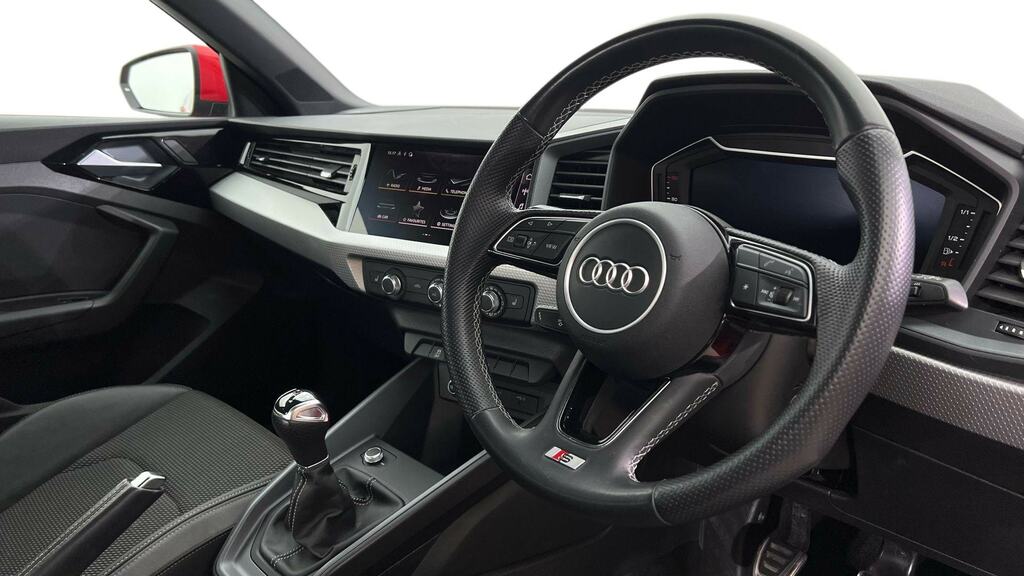 Audi A1 25 Tfsi S Line FD23GWN Red #6