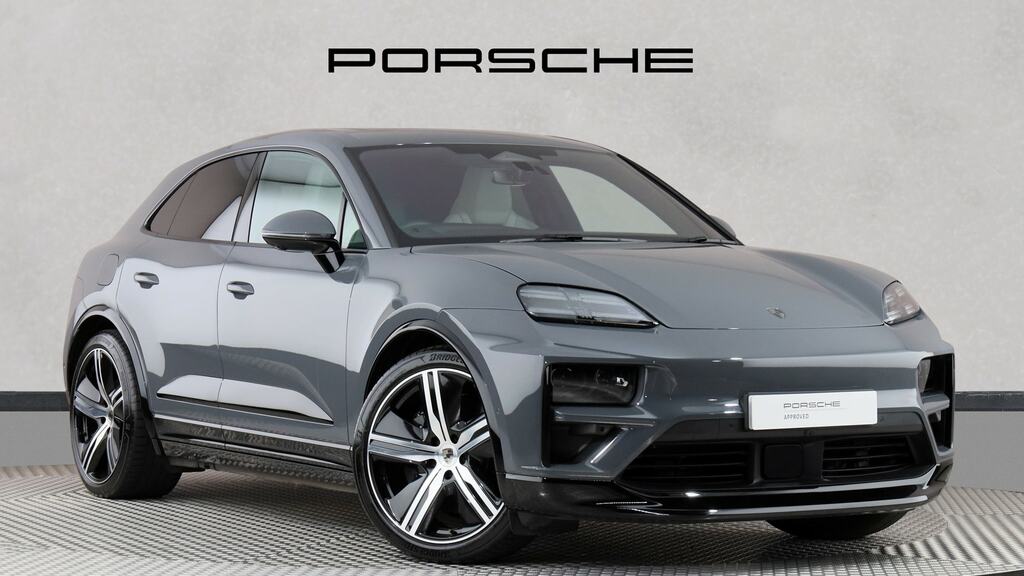 Porsche Macan 470Kw Turbo 100Kwh Grey