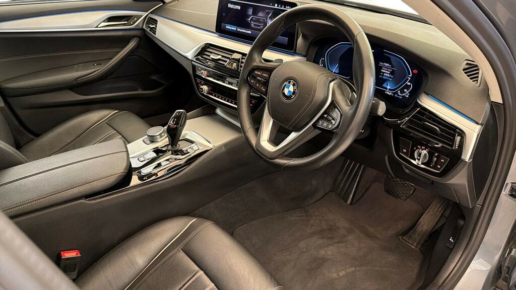 BMW 5 Series 530E Xdrive Se SB21WSZ Blue #6