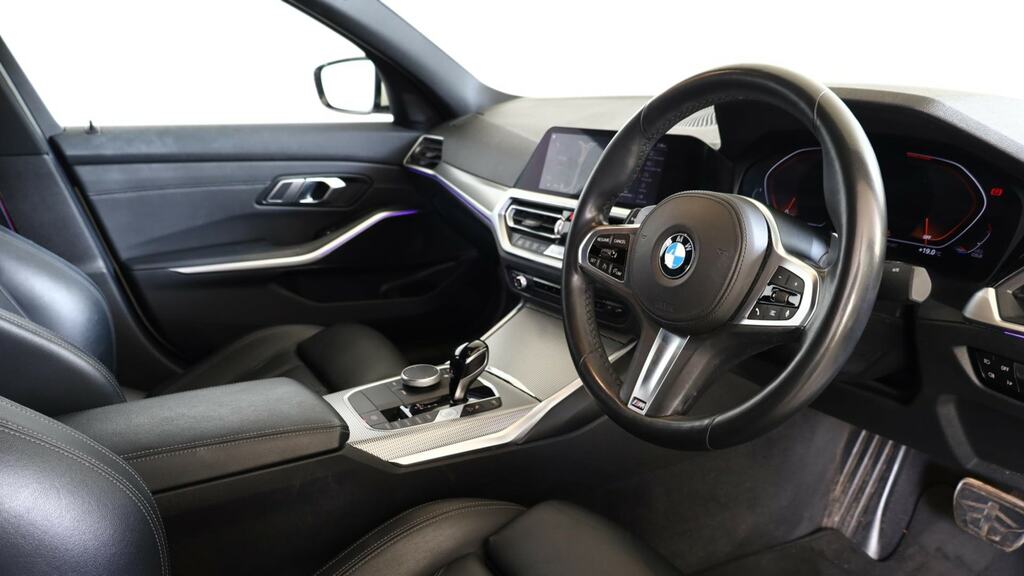 BMW 3 Series 330I M Sport Step Plus Pack YC19GLX White #6