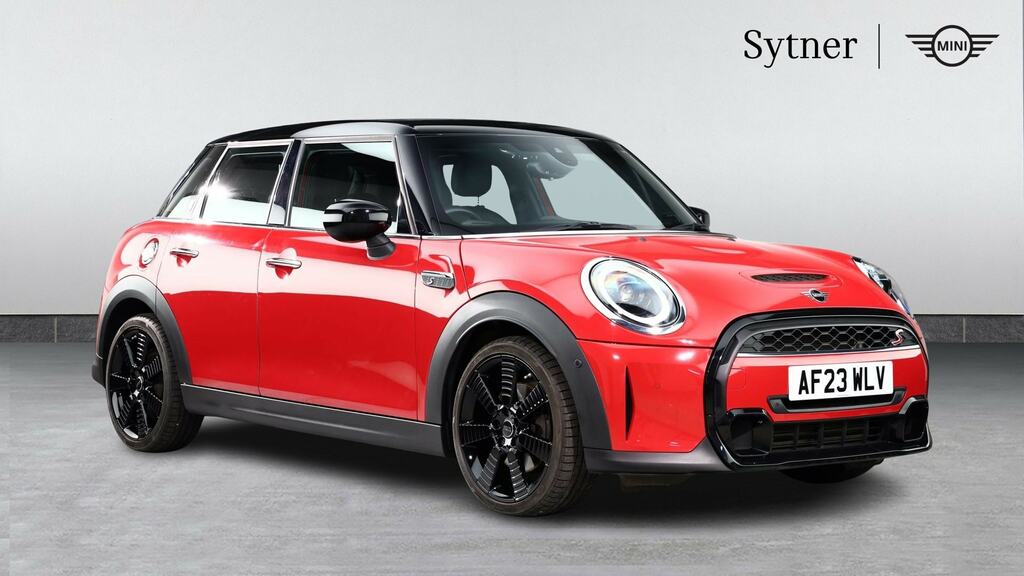 Mini Hatch 2.0 Cooper S Exclusive Premium Plus Red