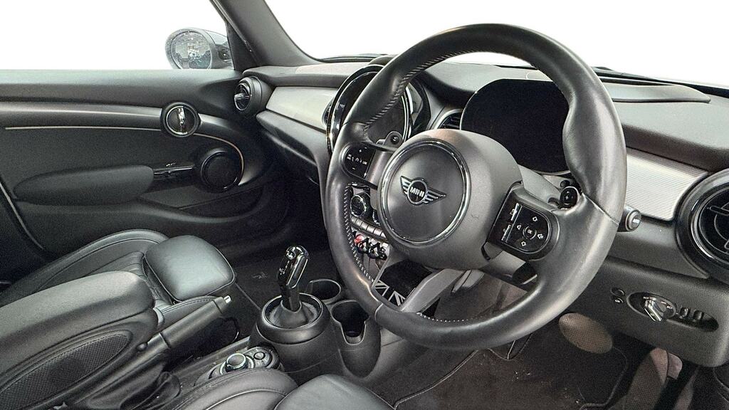 Mini Hatch 2.0 Cooper S Exclusive Comfortnav Pack KE71MPF White #6