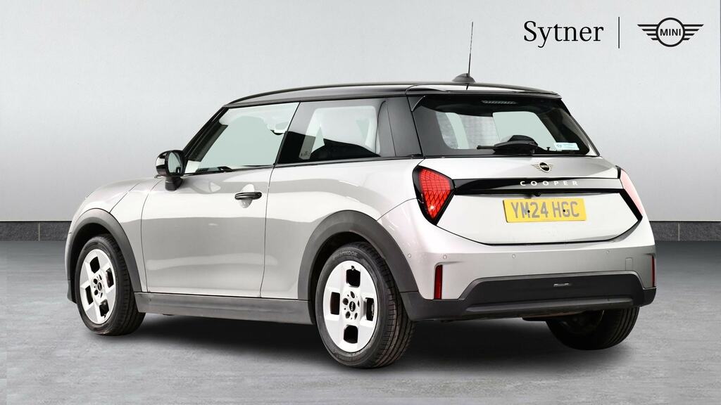 Mini Hatch 1.5 C Classic YM24HGC Silver #2