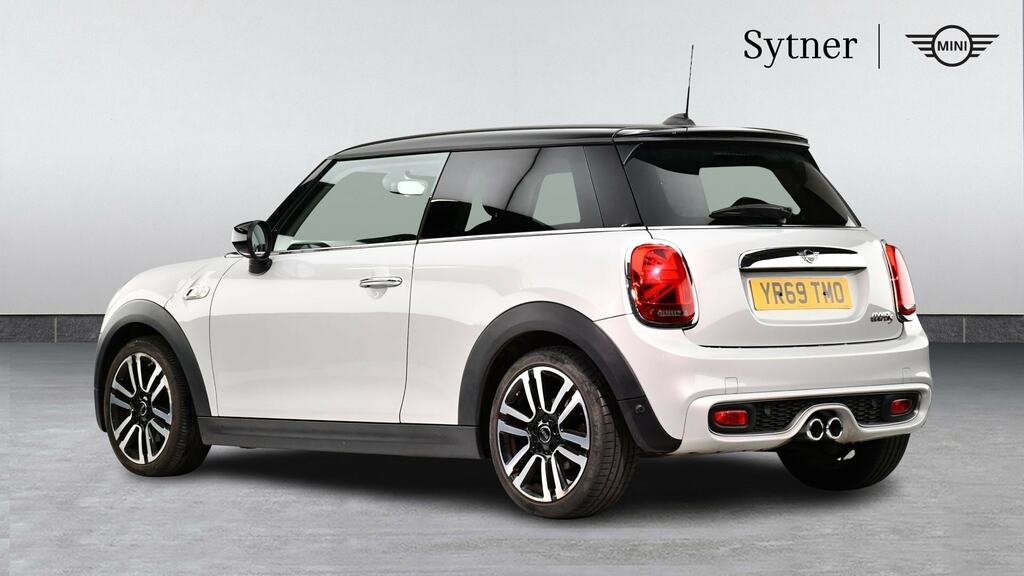 Mini Hatch 2.0 Cooper S Exclusive II Comfortnav YR69TMO White #2