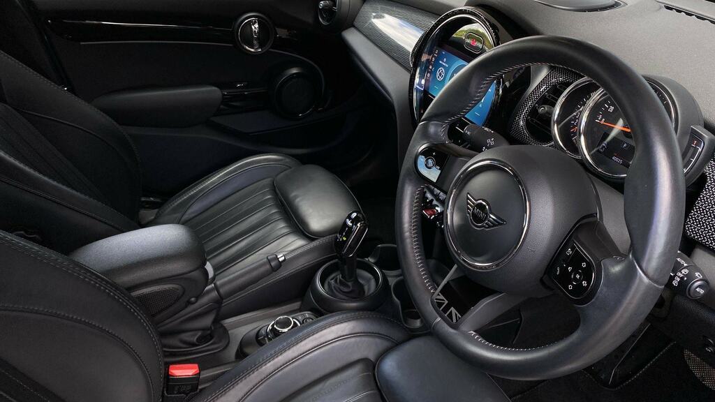 Mini Hatch 1.5 Cooper Exclusive Premium CV22WXW Blue #6