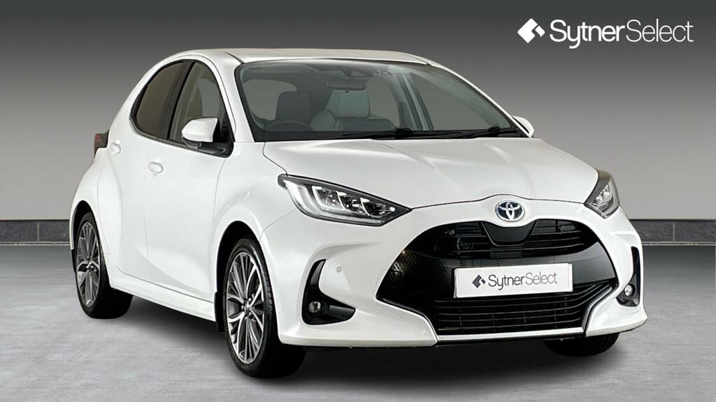 Toyota Yaris 1.5 Hybrid Excel Cvt White