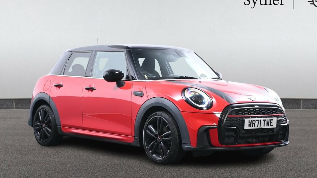 Mini Hatch 1.5 Cooper Sport Comfortnav Pack Red