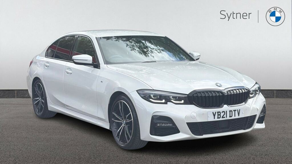 BMW 3 Series 320I Xdrive M Sport Step Techpro Pack White