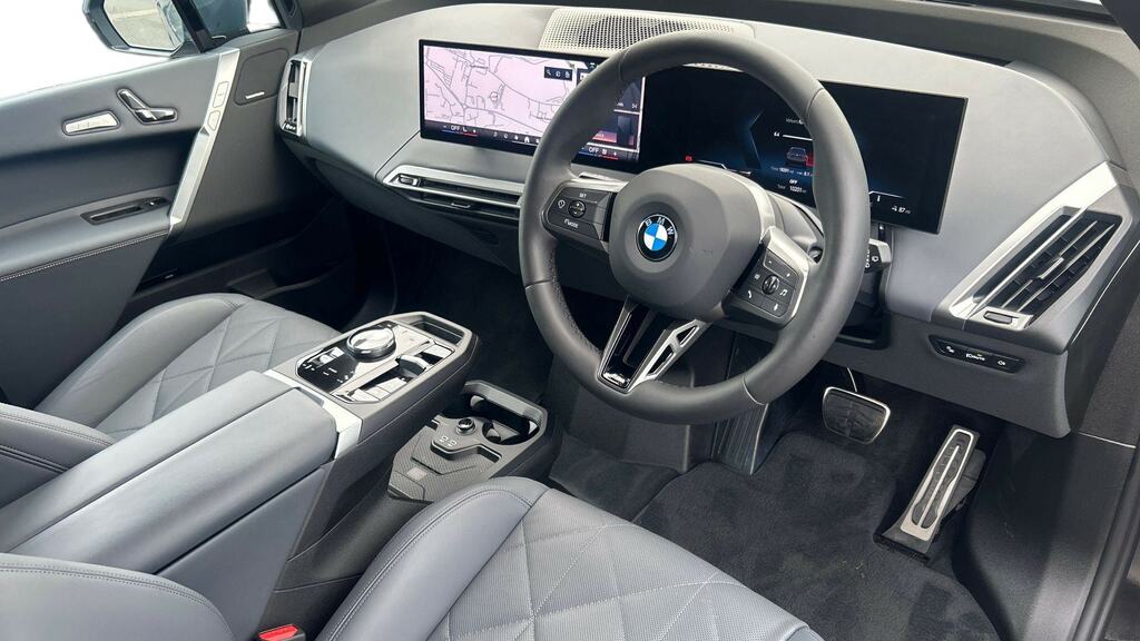 BMW iX 400Kw Xdrive60 M Sport 112Kwh Tech YJ75OKF Blue #6