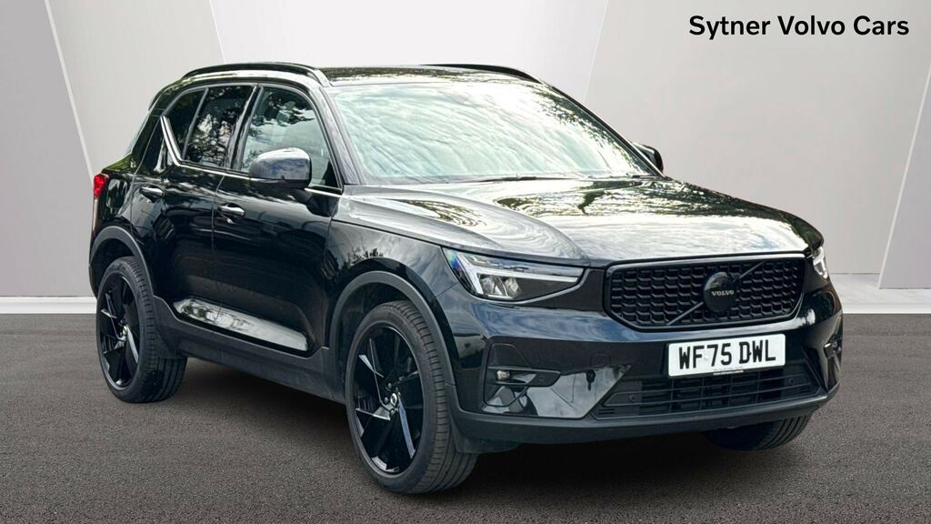 Volvo XC40 2.0 B4p Plus Black Edition Black