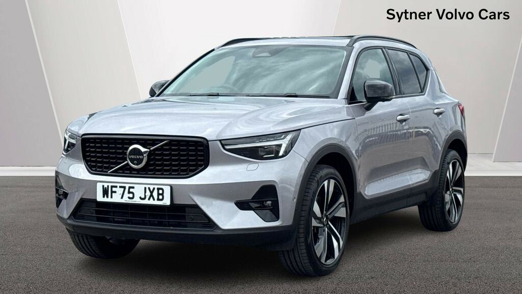 Volvo XC40 2.0 B3p Ultra Bright WF75JXB Silver #6