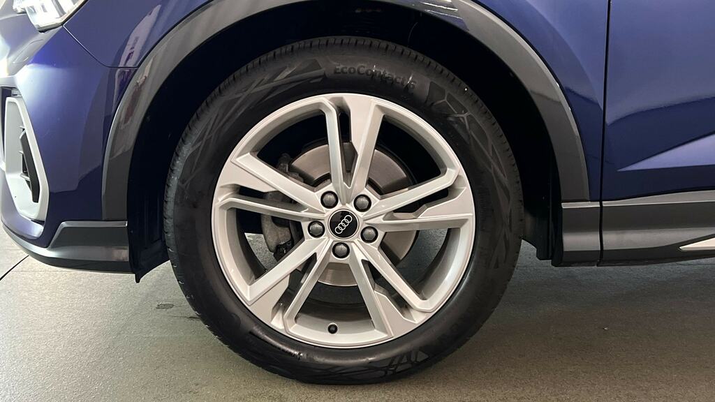 Audi Q3 35 Tfsi S Line S Tronic Tech Pro BT73HZJ Blue #5