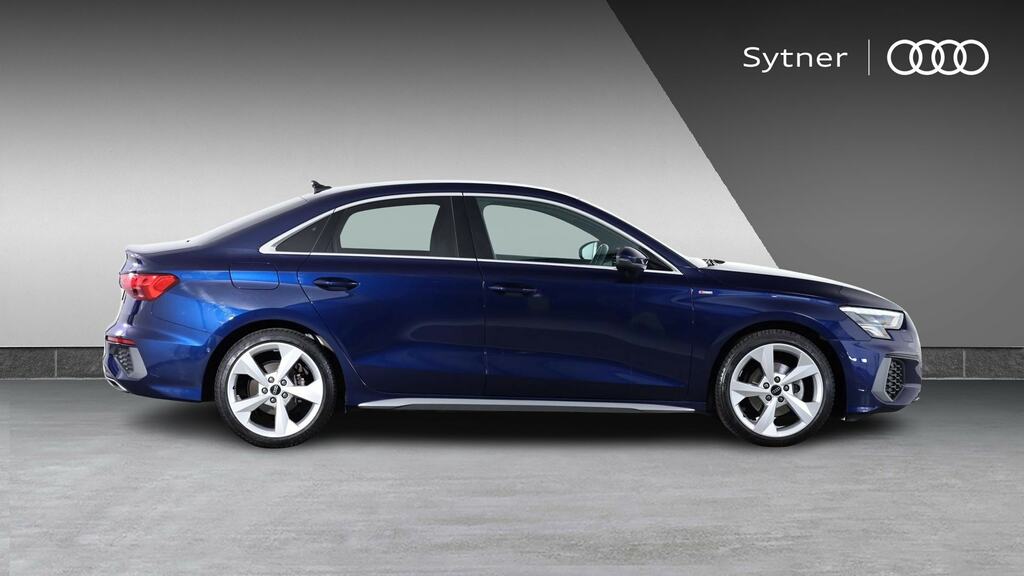 Audi A3 35 Tfsi S Line Comfortsound FD23UZE Blue #4