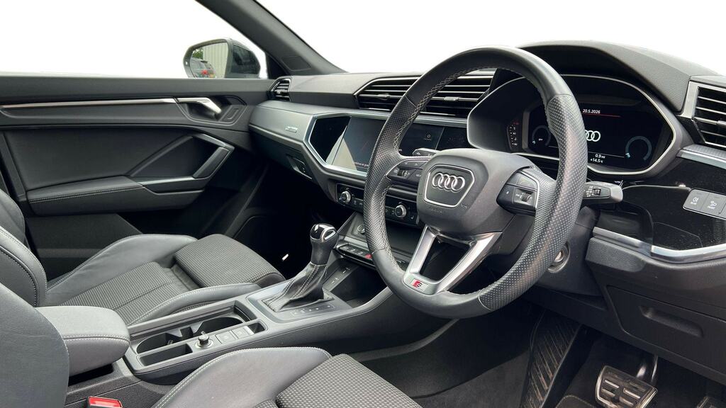 Audi Q3 35 Tdi S Line S Tronic Comfortsound Pack YV23XEJ Black #6
