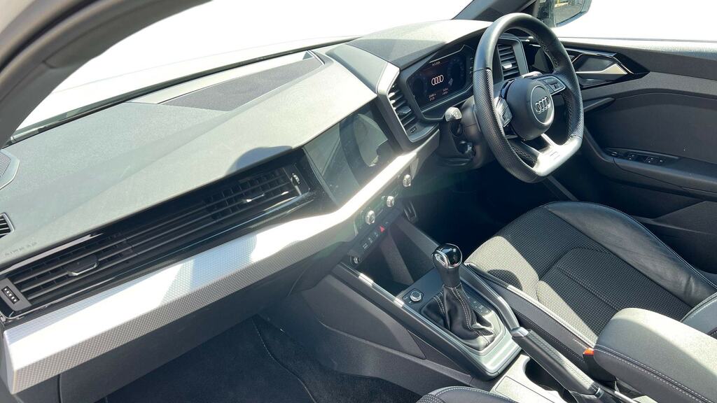Audi A1 30 Tfsi 110 Black Edition S Tronic AP21DGP White #2