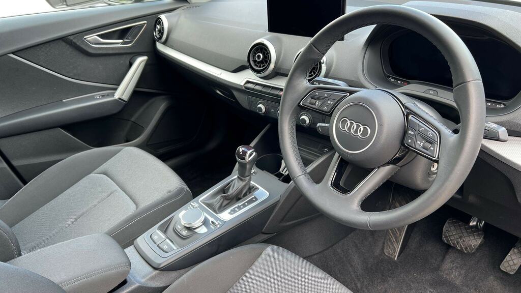 Audi Q2 35 Tfsi Sport S Tronic YF73AMX Silver #6