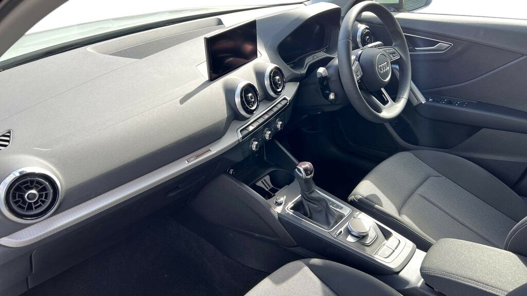 Audi Q2 35 Tfsi Sport S Tronic YF73AMX Silver #2