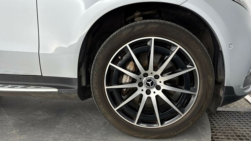 Mercedes-Benz EQC Eqc 400 300Kw Amg Line Edition 80Kwh KO73DWC Silver #5