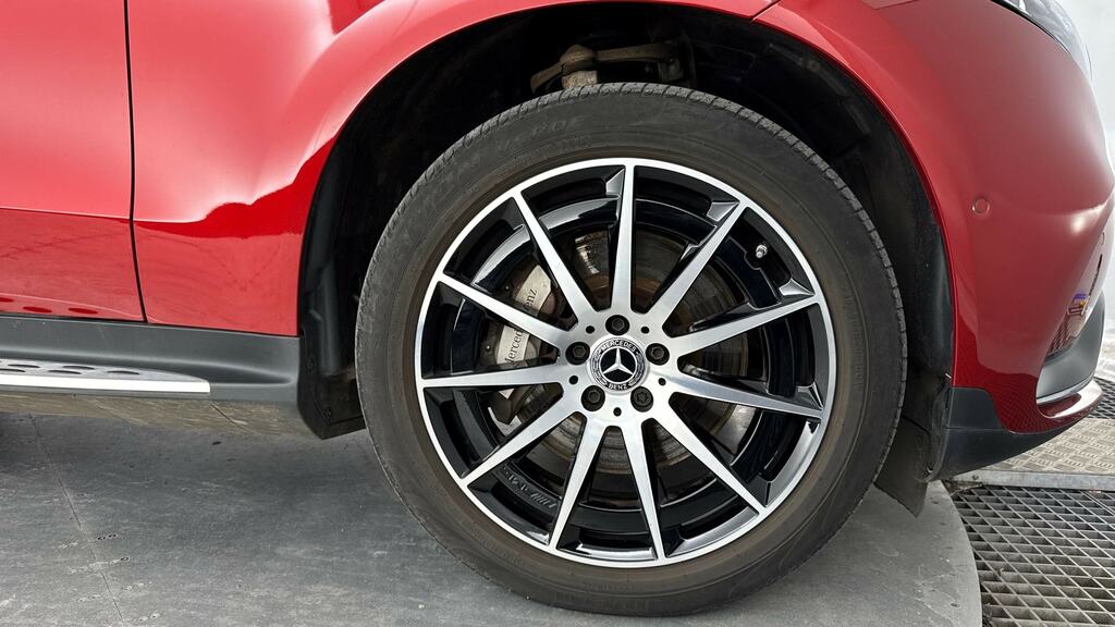 Mercedes-Benz EQC Eqc 400 300Kw Amg Line Edition 80Kwh KT73YDU Red #5