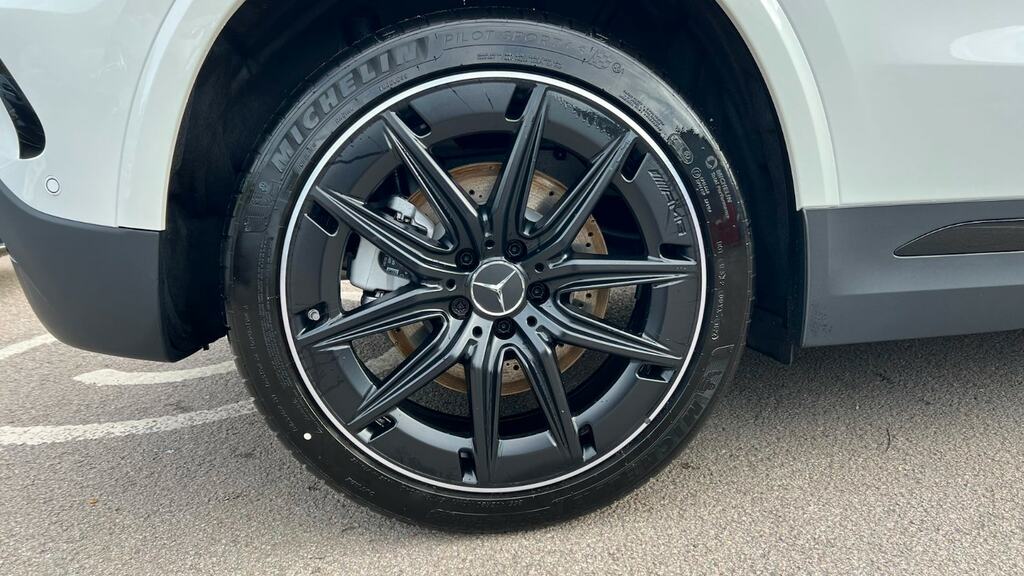 Mercedes-Benz GLA Class Gla 35 4Matic Premium Plus White #5