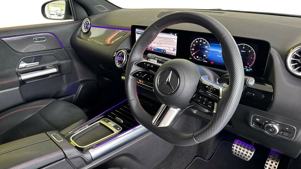 Mercedes-Benz GLA Class Gla 220D 4Matic Amg Line Executive KJ23YRA Black #3