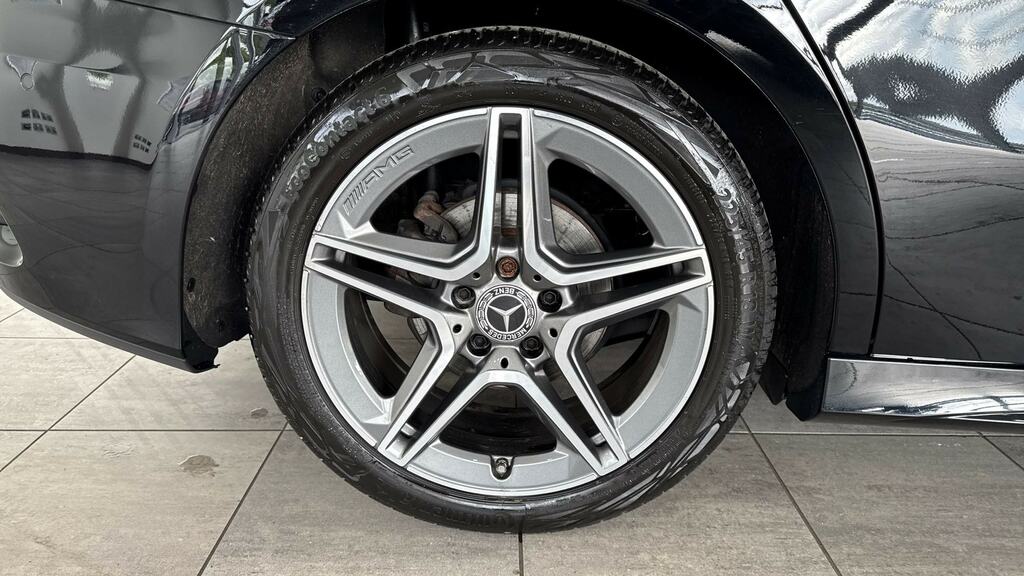 Mercedes-Benz A Class A180 Amg Line Executive NC23XOT Black #5