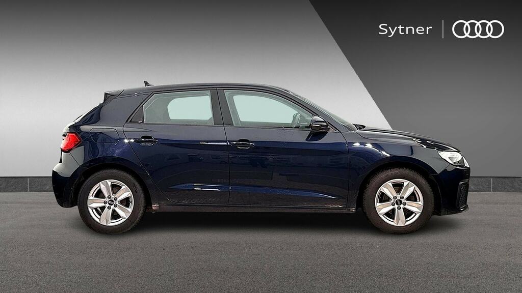 Audi A1 25 Tfsi Technik CY70CTK Blue #4