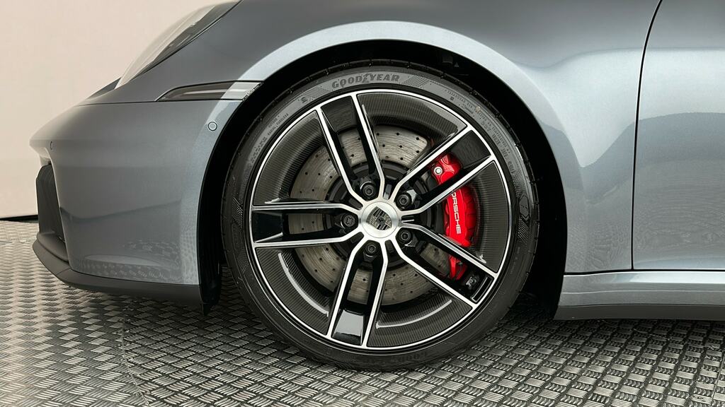 Porsche 911 Gts T-hybrid Pdk Grey #6