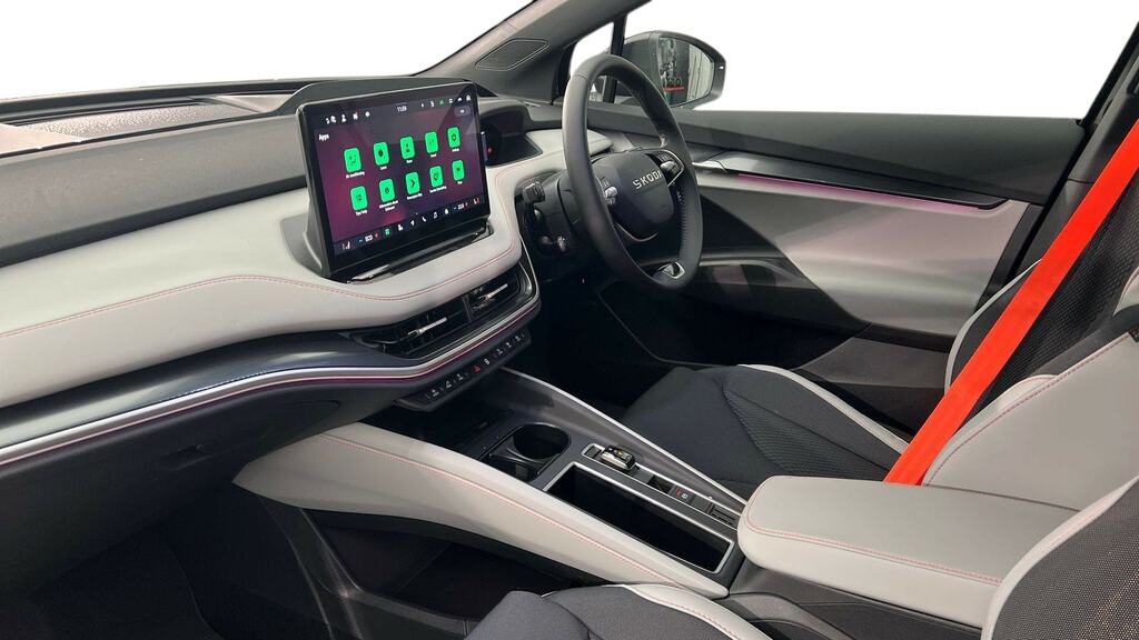 Skoda ENYAQ 210Kw 85 Edition 82Kwh Black #2