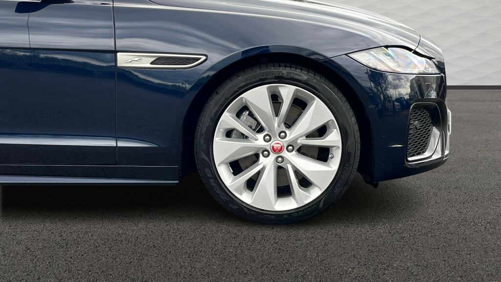 Jaguar XF R-dynamic Hse Red #8